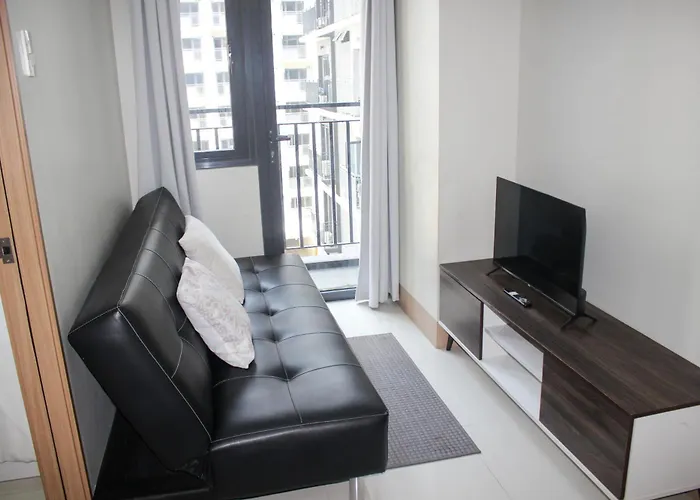 42 Luxury Pool-view 1br At Shore3 Manila