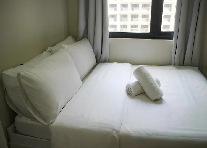 Apartahotel 42 Luxury Pool-view 1br At Shore3
