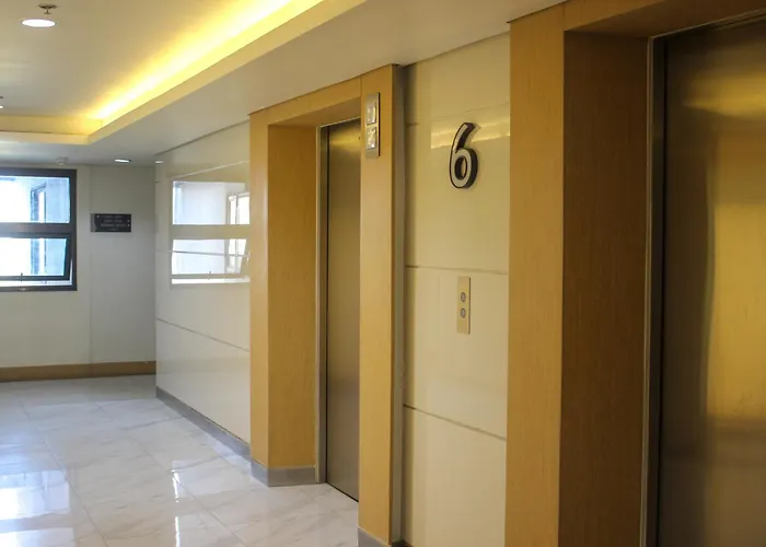 Apartahotel 42 Luxury Pool-view 1br At Shore3 *