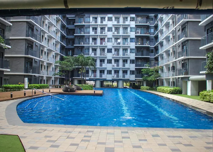 42 Luxury Pool-view 1br At Shore3 Apartahotel *